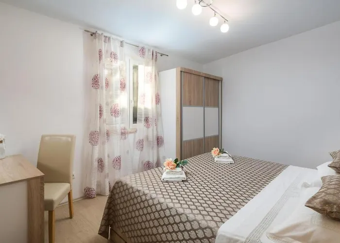 Bravura Villa *