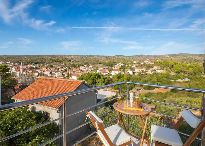 Bravura Villa *