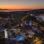 Willa Bravura Milna (Brac)