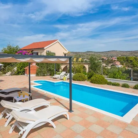 Bravura Villa Milna (Brac)