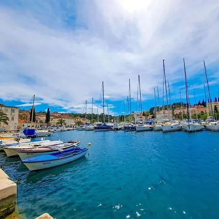 Bravura Villa Milna (Brac)