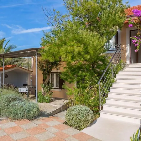 别墅 Bravura 米欧纳