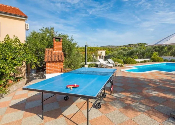 Bravura Villa