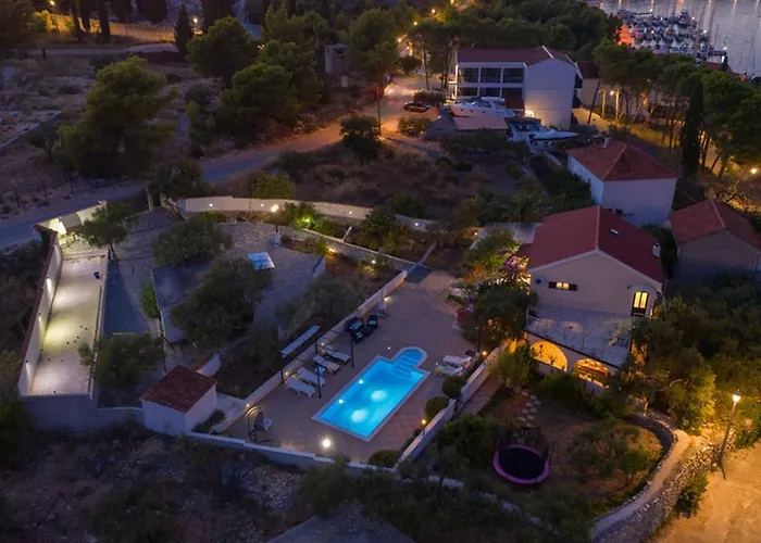 Bravura Villa *