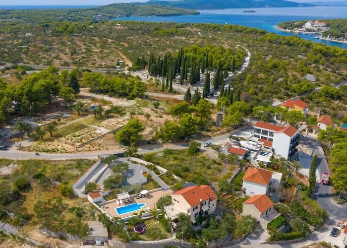 Bravura Villa