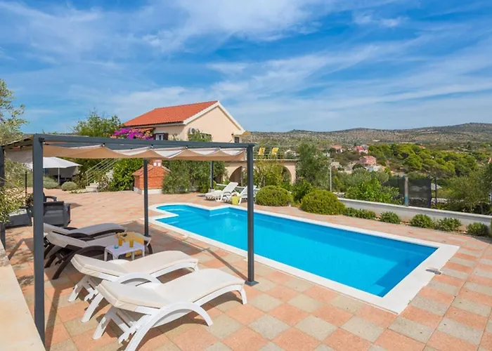 Bravura Villa Milna (Brac)